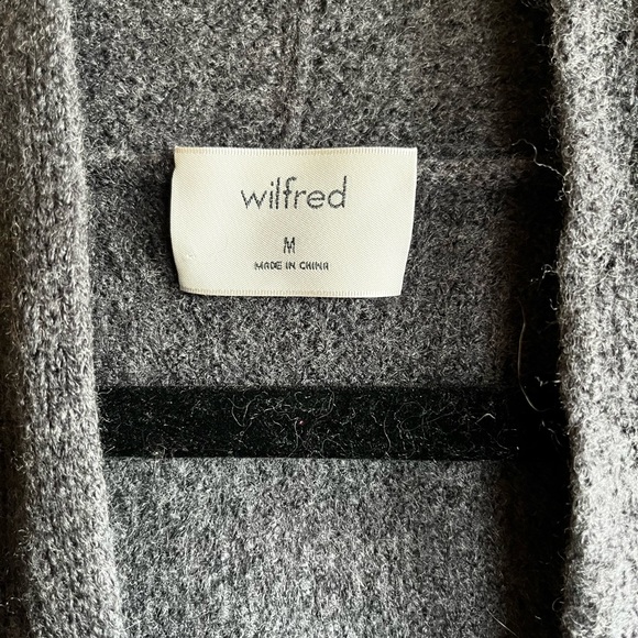 Wilfred Aritzia Merino sleeveless duster (M) - Picture 8 of 8